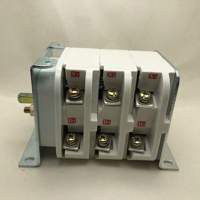 NDH5-80/1140隔離轉(zhuǎn)換開關(guān)(三節(jié))搭配南京雙京| 濟寧永煤工礦機械有限公司