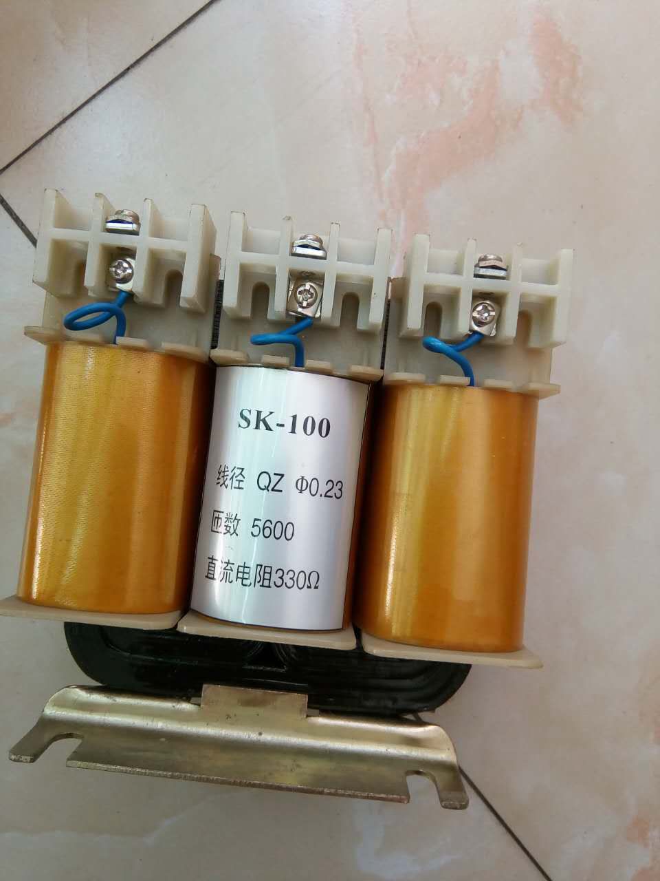 SK-100三相電抗器| 濟(jì)寧永煤工礦機(jī)械有限公司